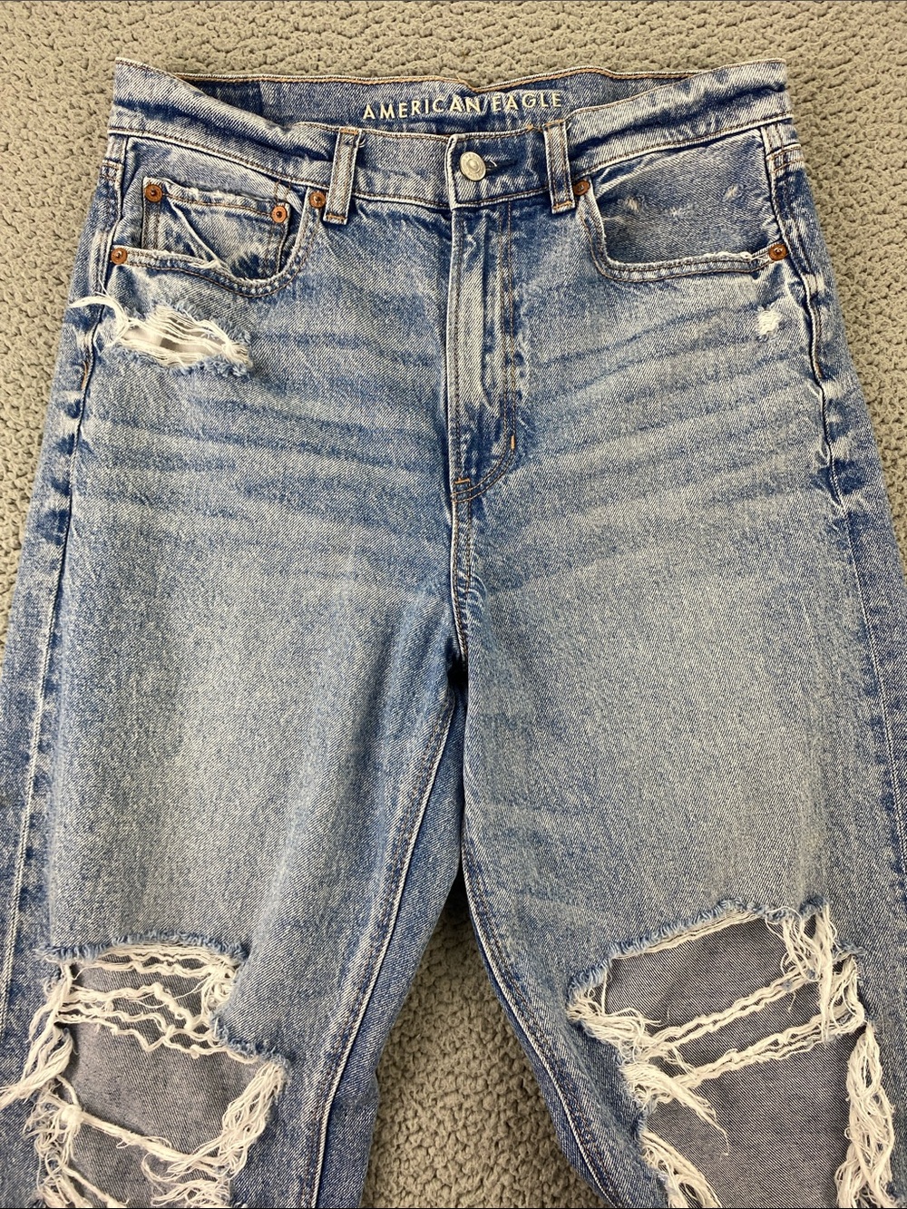 American Eagle Highest Rise Baggy Straight Destroyed Jeans Size: 8 Regular - Picture 4 of 16